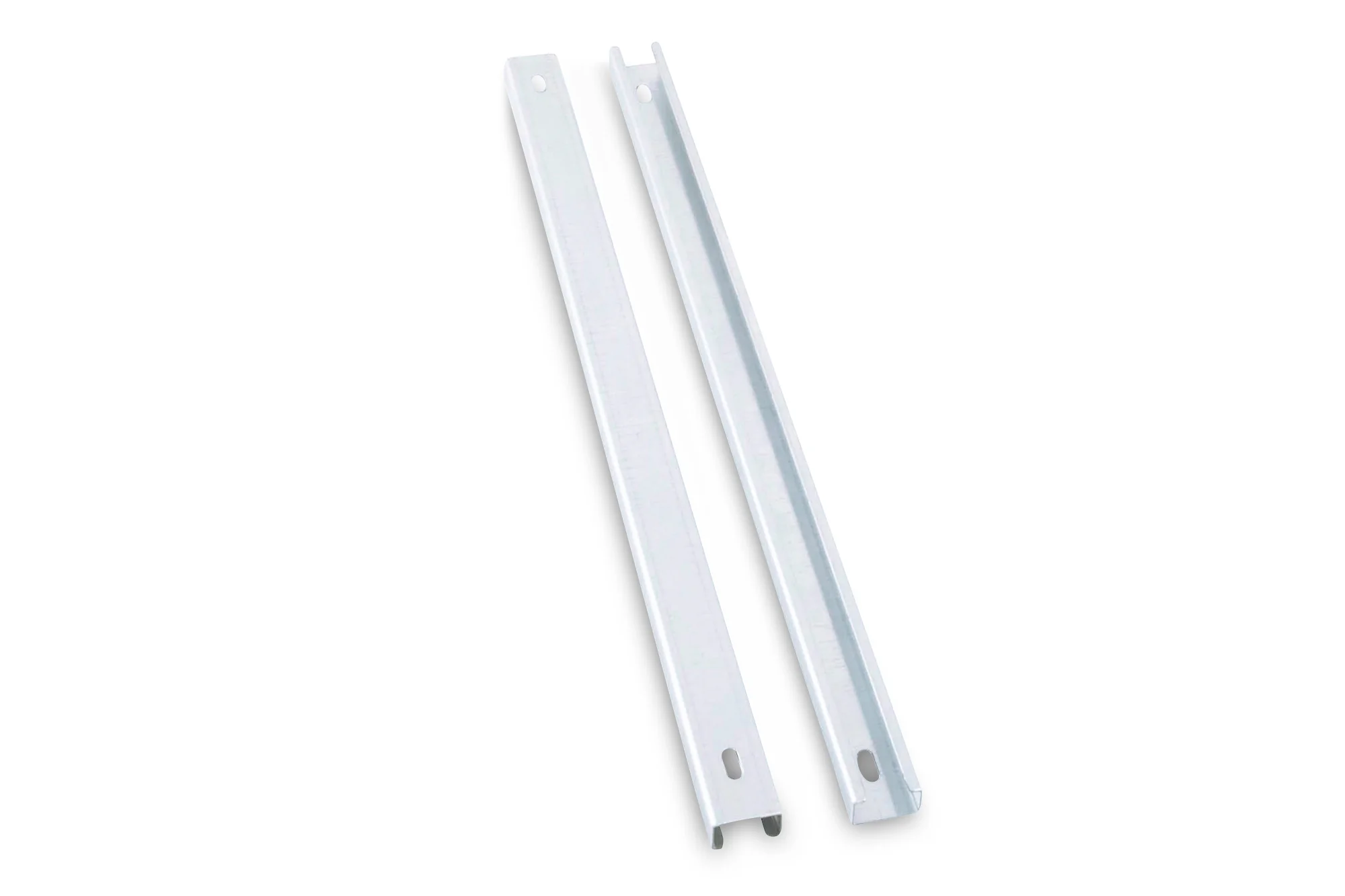 DIGITUS 19" C-Profilschiene, 30 x 730 mm, silber (EAN: 4016032374954)
